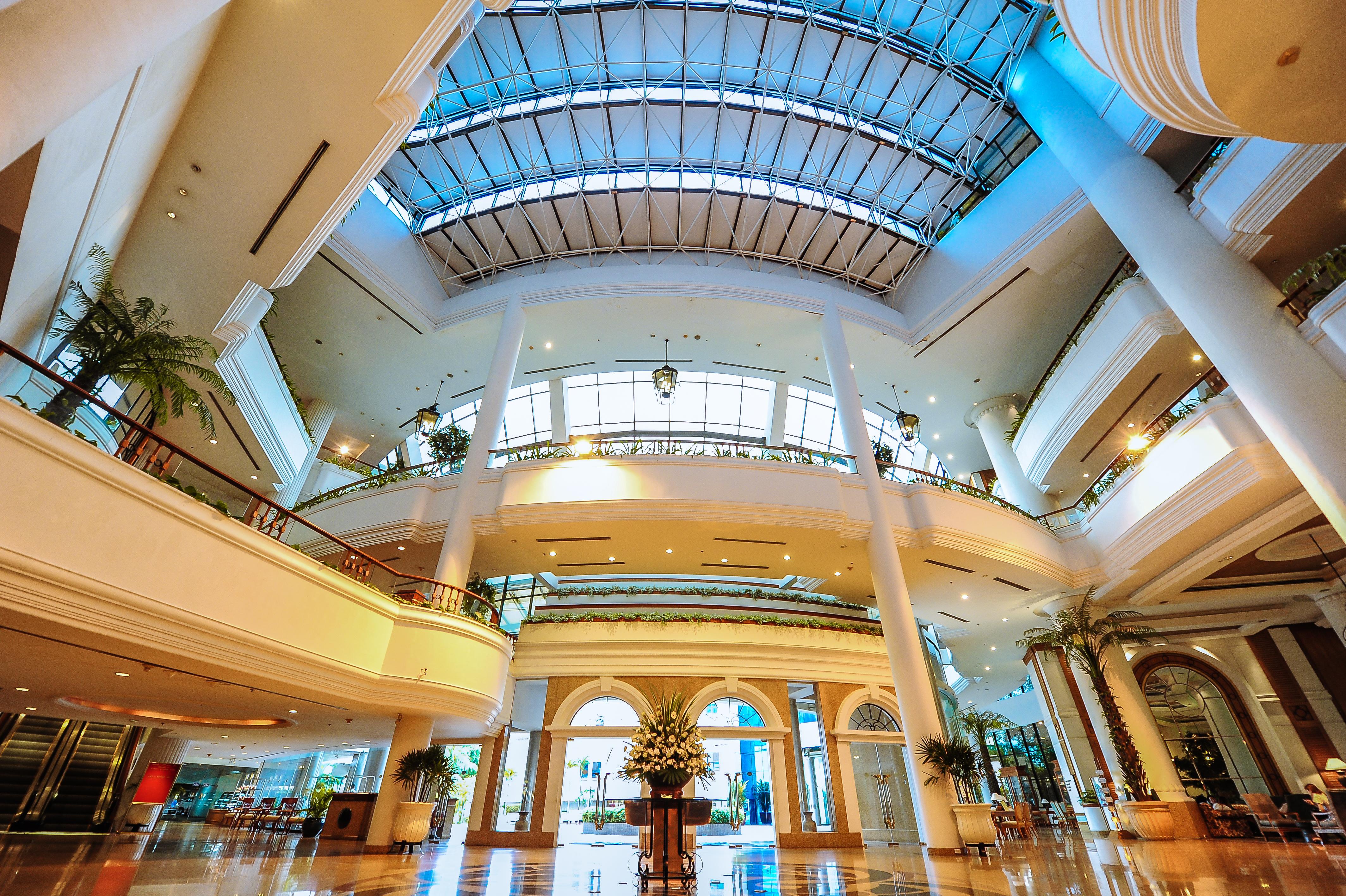 Montien Riverside Hotel Μπανγκόκ Εξωτερικό φωτογραφία The lobby of the hotel
