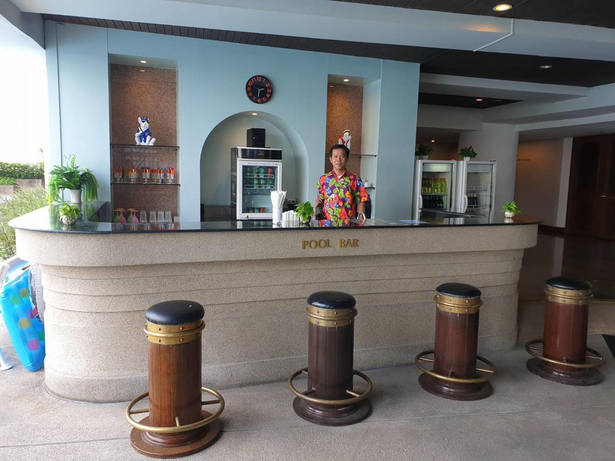 Montien Riverside Hotel Μπανγκόκ Εξωτερικό φωτογραφία Pool Bar